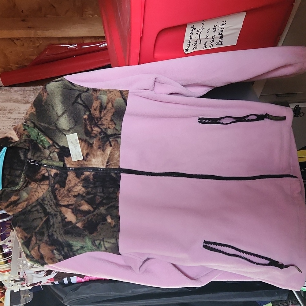 Pink/Camouflage fleece